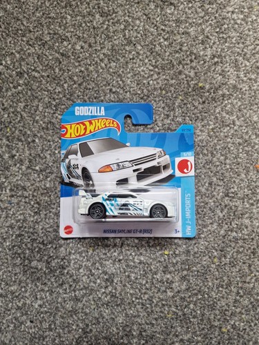 2021 hot wheels nissan - hot,